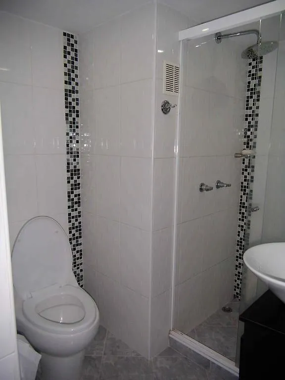 Habitacion En Apto Los Ositos Medellin