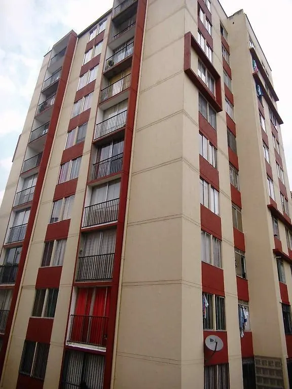 Homestay Habitacion En Apto Los Ositos Medellin