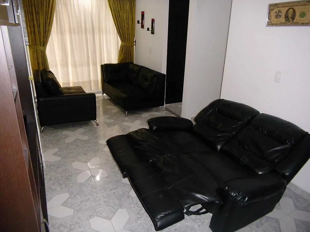 Habitacion En Apto Los Ositos Medellin